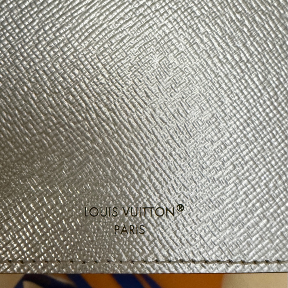 Louis Vuitton LE New York City 57th Flagship Store Monogram Passport Holder NEW - Picture 6 of 7